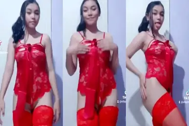 Laras Bali Viral Ngentot Full 64 Menit Becek Brutal